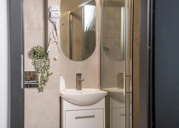 Amber Brzeska * 罗兹