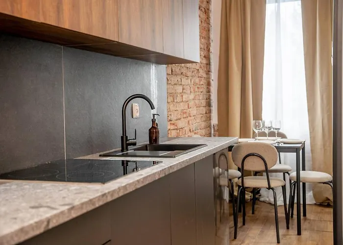 Amber Brzeska * 罗兹